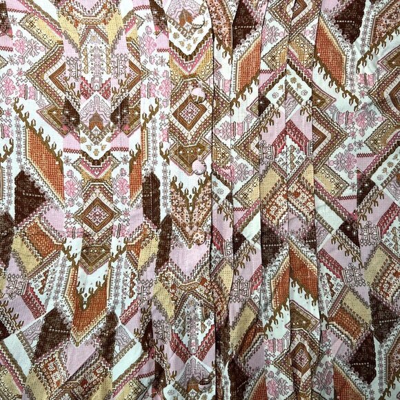 J. Jill woman size 1X Pin-tuck Tunic 100% Rayon‎ Top Earthy Peach Tribal Print - Picture 4 of 8